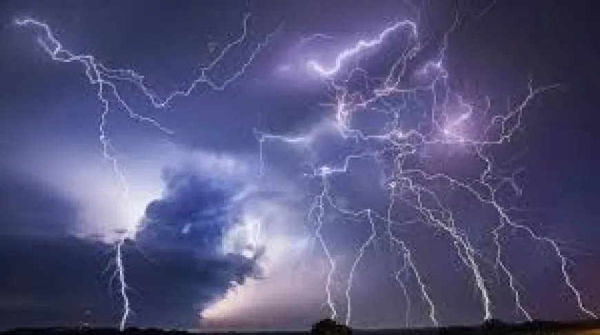 Lightning Kills Two in Morogoro, One Woman Survives