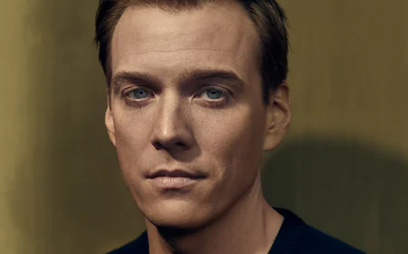 Jake Abel Net Worth, Relationships, Age/Birthdate & Birthday Facts