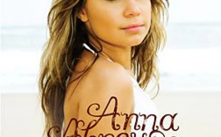 Anna Abreu Net Worth, Relationships, Age/Birthdate & Birthday Facts