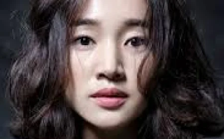 Soo Ae Net Worth, Relationships, Age/Birthdate & Birthday Facts