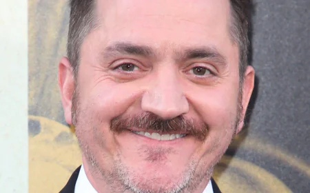 Ben Falcone Net Worth, Relationships, Age/Birthdate & Birthday Facts