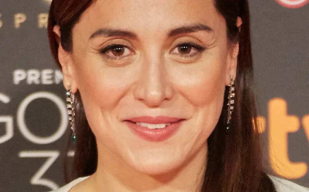 Tamara Falcó Net Worth, Relationships, Age/Birthdate & Birthday Facts