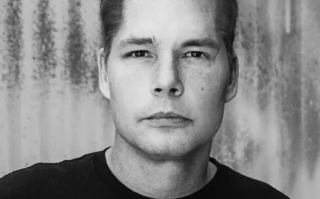 Shepard Fairey Net Worth, Relationships, Age/Birthdate & Birthday Facts