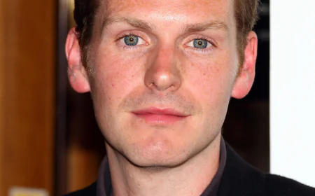 Shaun Evans Net Worth, Relationships, Age/Birthdate & Birthday Facts