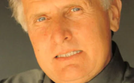 Joe Estevez Net Worth, Relationships, Age/Birthdate & Birthday Facts