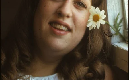 Mama Cass Elliot Net Worth, Relationships, Age/Birthdate & Birthday Facts