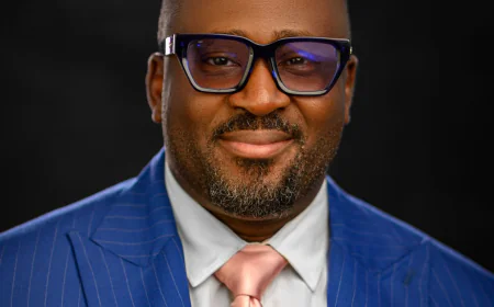 Desmond Elliot Net Worth, Relationships, Age/Birthdate & Birthday Facts