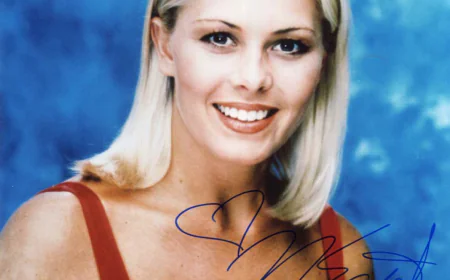 Nicole Eggert Net Worth, Relationships, Age/Birthdate & Birthday Facts