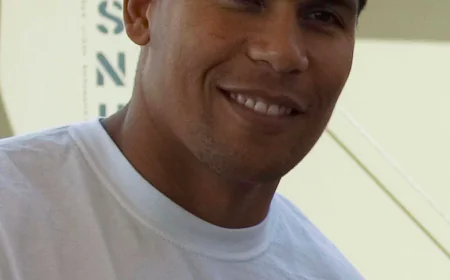 Donnie Edwards Net Worth, Relationships, Age/Birthdate & Birthday Facts