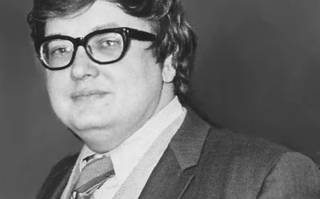 Roger Ebert Net Worth, Relationships, Age/Birthdate & Birthday Facts