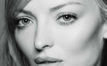 Francesca Eastwood Net Worth, Relationships, Age/Birthdate & Birthday Facts