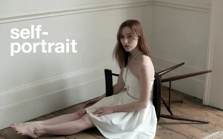 Phoebe Dynevor Net Worth, Relationships, Age/Birthdate & Birthday Facts