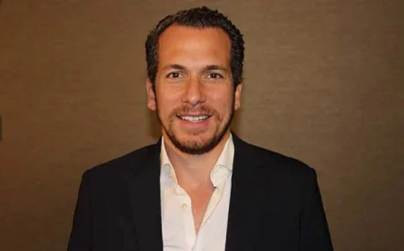 Sam Dushey Net Worth, Relationships, Age/Birthdate & Birthday Facts