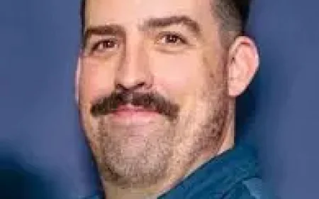 Adam Dunn Net Worth, Relationships, Age/Birthdate & Birthday Facts