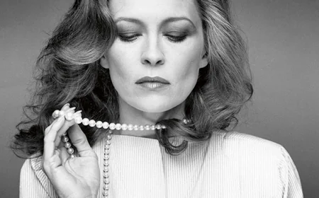 Faye Dunaway Net Worth, Relationships, Age/Birthdate & Birthday Facts