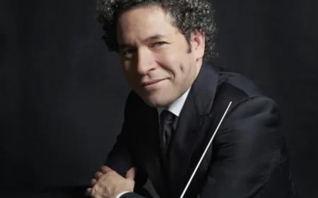 Gustavo Dudamel Net Worth, Relationships, Age/Birthdate & Birthday Facts