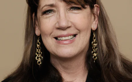 Ann Dowd Net Worth, Relationships, Age/Birthdate & Birthday Facts