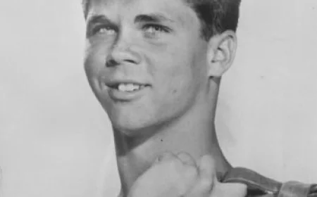 Tony Dow Net Worth, Relationships, Age/Birthdate & Birthday Facts