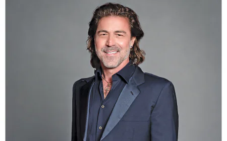 Kyan Douglas Net Worth, Relationships, Age/Birthdate & Birthday Facts