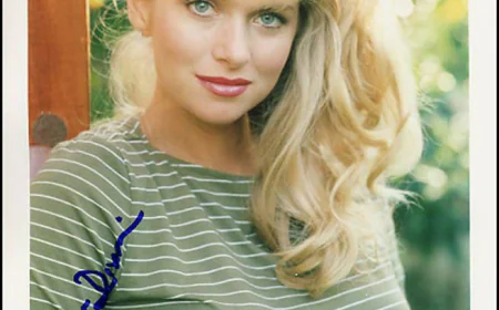 Donna Dixon Net Worth, Relationships, Age/Birthdate & Birthday Facts