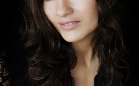 Kara DioGuardi Net Worth, Relationships, Age/Birthdate & Birthday Facts