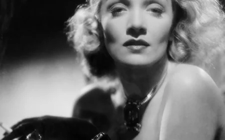 Marlene Dietrich Net Worth, Relationships, Age/Birthdate & Birthday Facts