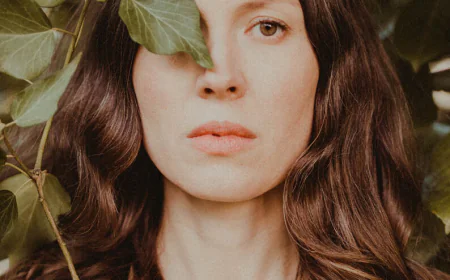 Alela Diane Net Worth, Relationships, Age/Birthdate & Birthday Facts