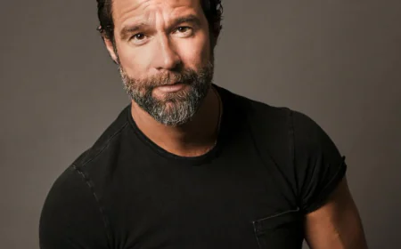 Chris Diamantopoulos Net Worth, Relationships, Age/Birthdate & Birthday Facts