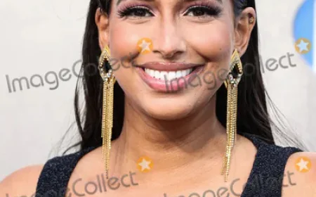 Nessa Diab Net Worth, Relationships, Age/Birthdate & Birthday Facts