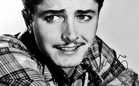 John Derek Net Worth, Relationships, Age/Birthdate & Birthday Facts