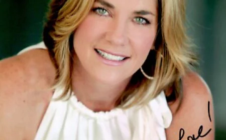 Kassie DePaiva Net Worth, Relationships, Age/Birthdate & Birthday Facts