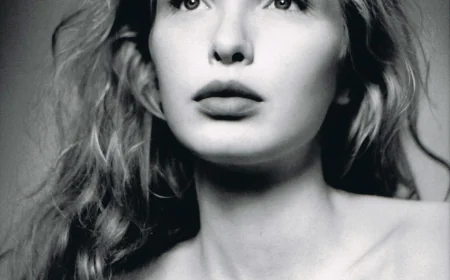 Julie Delpy Net Worth, Relationships, Age/Birthdate & Birthday Facts