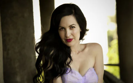 Grey DeLisle Net Worth, Relationships, Age/Birthdate & Birthday Facts