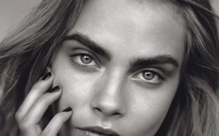 Cara Delevingne Net Worth, Relationships, Age/Birthdate & Birthday Facts