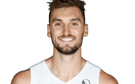 Sam Dekker Net Worth, Relationships, Age/Birthdate & Birthday Facts