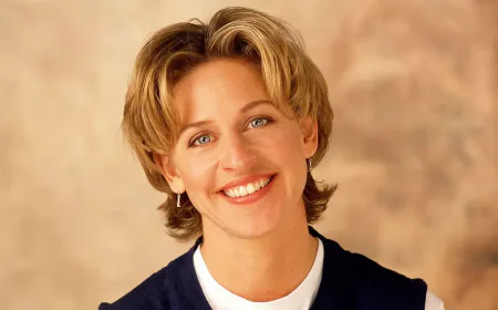 Ellen DeGeneres Net Worth, Relationships, Age/Birthdate & Birthday Facts
