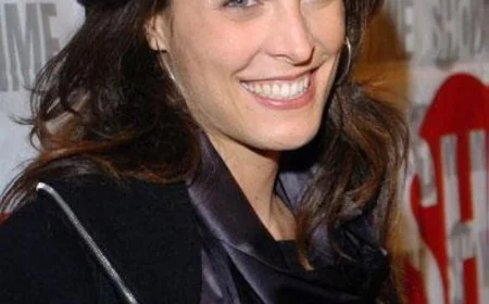 Erin Daniels Net Worth, Relationships, Age/Birthdate & Birthday Facts