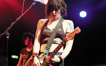 Brody Dalle Net Worth, Relationships, Age/Birthdate & Birthday Facts