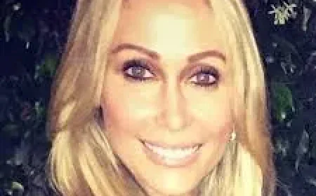 Tish Cyrus Net Worth, Relationships, Age/Birthdate & Birthday Facts