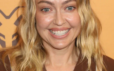 Brandi Glenn Cyrus Net Worth, Relationships, Age/Birthdate & Birthday Facts