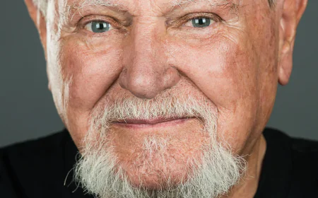 Clive Cussler Net Worth, Relationships, Age/Birthdate & Birthday Facts
