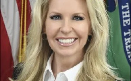 Monica Crowley Net Worth, Relationships, Age/Birthdate & Birthday Facts