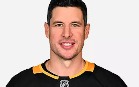 Sidney Crosby Net Worth, Relationships, Age/Birthdate & Birthday Facts