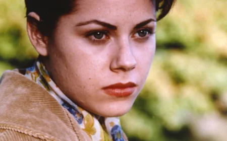 Fairuza Balk Net Worth, Relationships, Age/Birthdate & Birthday Facts