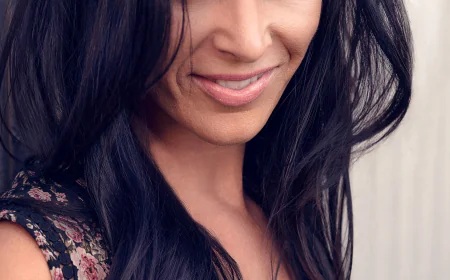 Allison Baver Net Worth, Relationships, Age/Birthdate & Birthday Facts