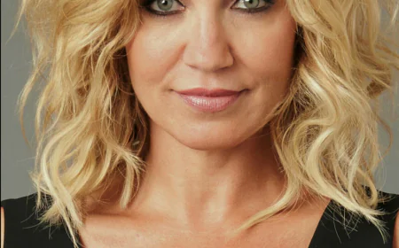 Michelle Beadle Net Worth, Relationships, Age/Birthdate & Birthday Facts