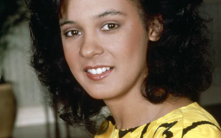 Sabrina Le Beauf Net Worth, Relationships, Age/Birthdate & Birthday Facts