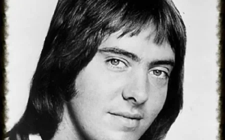 Peter Beckett Net Worth, Relationships, Age/Birthdate & Birthday Facts