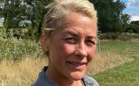 Sarah Beeny Net Worth, Relationships, Age/Birthdate & Birthday Facts