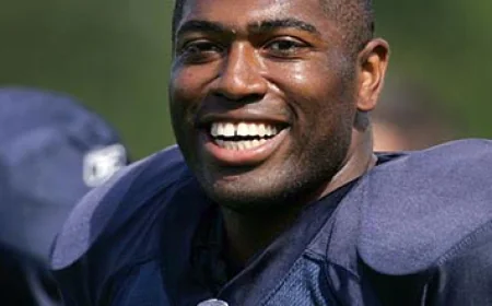 Shaun Alexander Net Worth, Relationships, Age/Birthdate & Birthday Facts